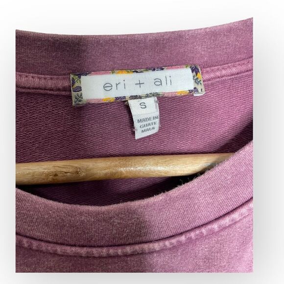 Anthropologie eri + ali Weckerlie Scalloped Sweatshirt - Picture 5 of 8